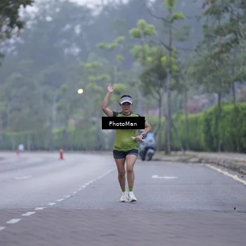 Runner Photo 8224772
