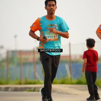 Runner Photo 8224812