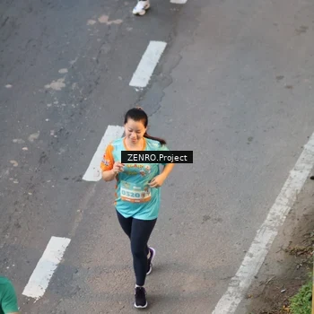 Runner Photo 8224816