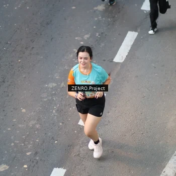 Runner Photo 8224843