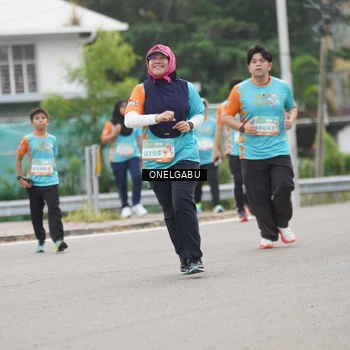 Runner Photo 8224873