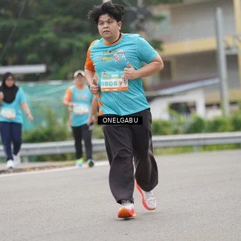Runner Photo 8224910