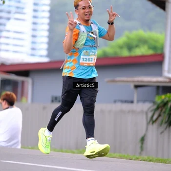 Runner Photo 8224921