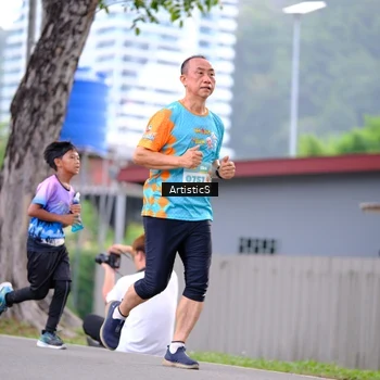 Runner Photo 8224922