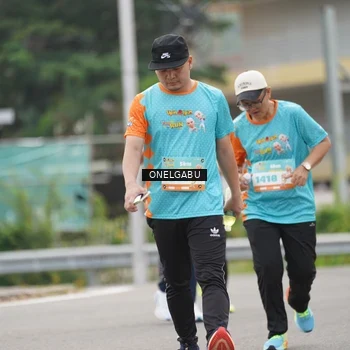 Runner Photo 8224924
