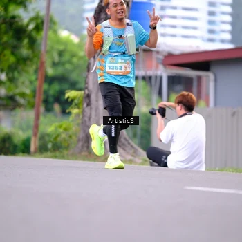 Runner Photo 8224934