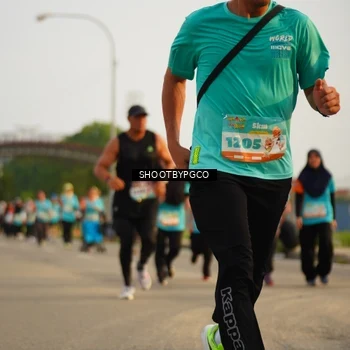 Runner Photo 8224947