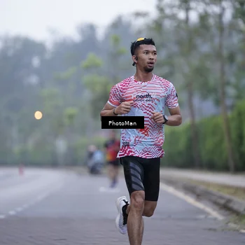 Runner Photo 8224976