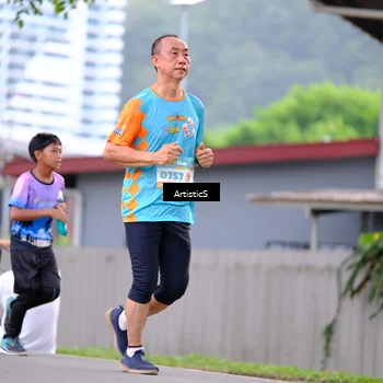 Runner Photo 8225002