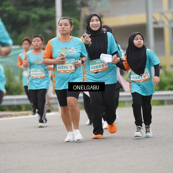 Runner Photo 8225045