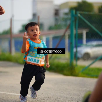 Runner Photo 8225049