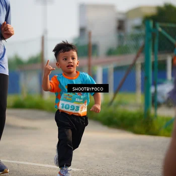 Runner Photo 8225078