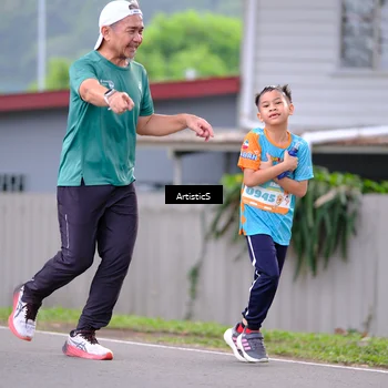 Runner Photo 8225085