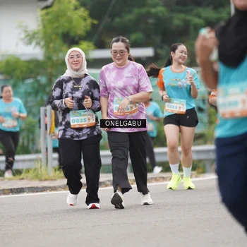 Runner Photo 8225101