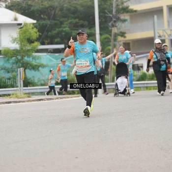 Runner Photo 8225168