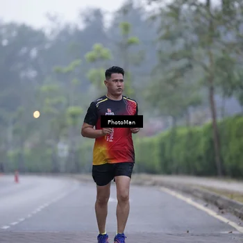 Runner Photo 8225175