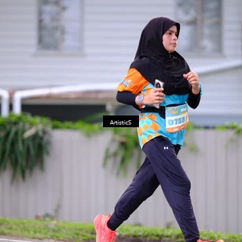 Runner Photo 8225314