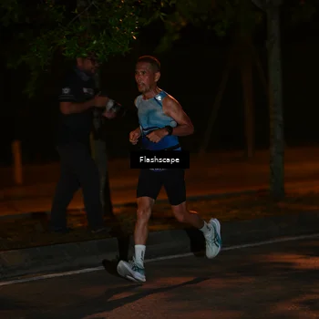 Runner Photo 8225356