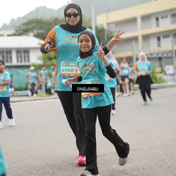 Runner Photo 8225376