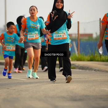 Runner Photo 8225390