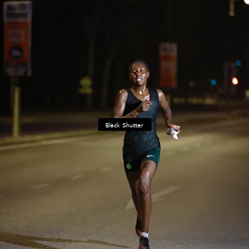 Runner Photo 8225400