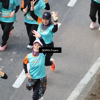Runner Photo 8225405