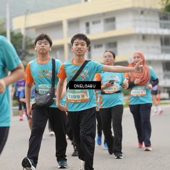 Runner Photo 8225530