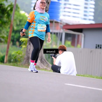 Runner Photo 8225542