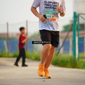 Runner Photo 8225597