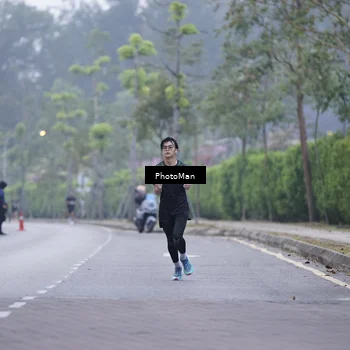 Runner Photo 8225637