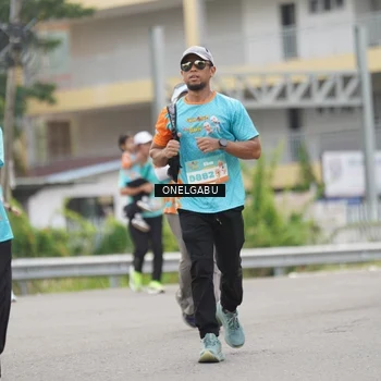 Runner Photo 8225643