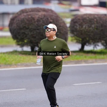 Runner Photo 8225708