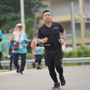 Runner Photo 8225736