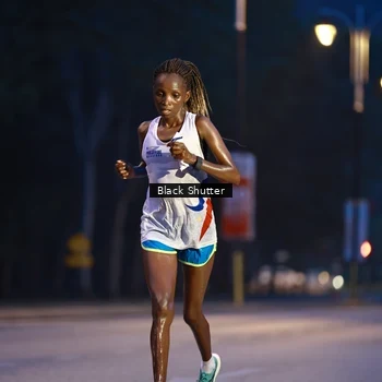 Runner Photo 8225764