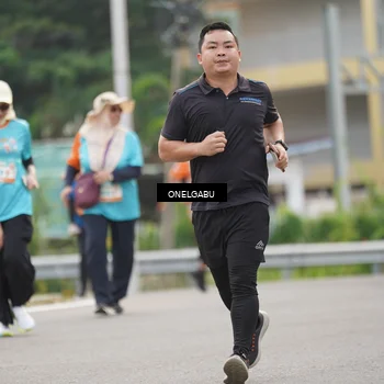 Runner Photo 8225793