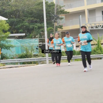 Runner Photo 8225863