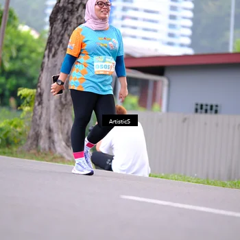 Runner Photo 8225873
