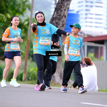 Runner Photo 8225879