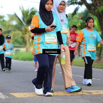 Runner Photo 8225919