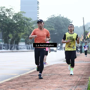 Runner Photo 8225934
