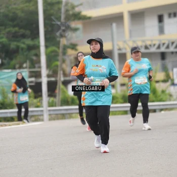 Runner Photo 8225942
