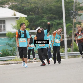Runner Photo 8225994