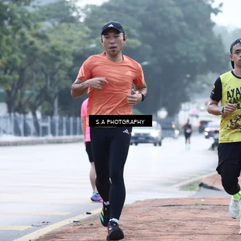 Runner Photo 8226017