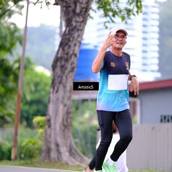 Runner Photo 8226019