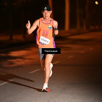 Runner Photo 8226033
