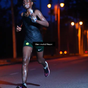 Runner Photo 8226049