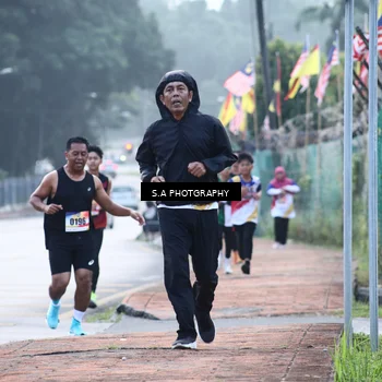 Runner Photo 8226062