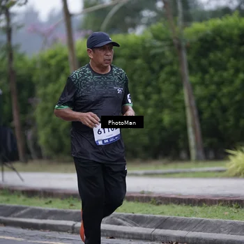 Runner Photo 8226079