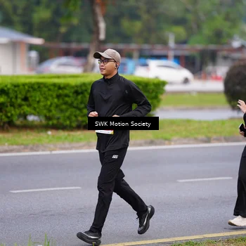 Runner Photo 8226140