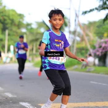 Runner Photo 8226145